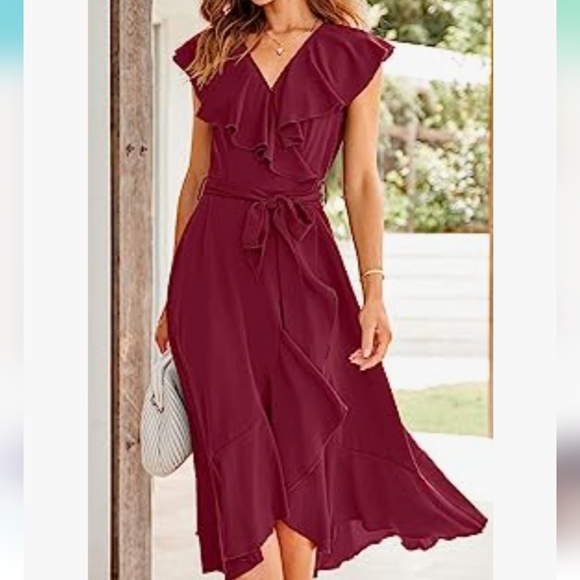 Ruffle Dress with belt - Picture 2 of 6